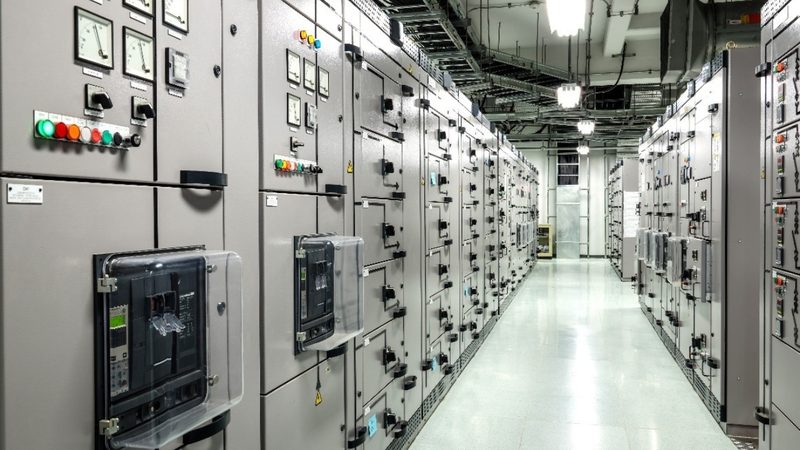成都电气成套设备尺寸对照表：选型要点与标准解读